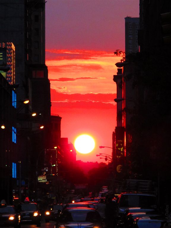 manhattanhenge (7-11-12trms)