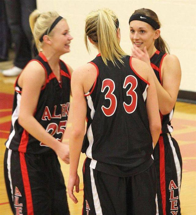 10312055_1069634476409952_3764925128378582861_n