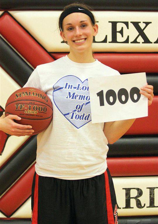 12118901_1069634316409968_3410045735593254089_n