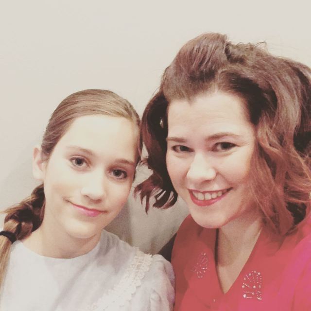 cami-in-its-a-wonderful-life-12-16