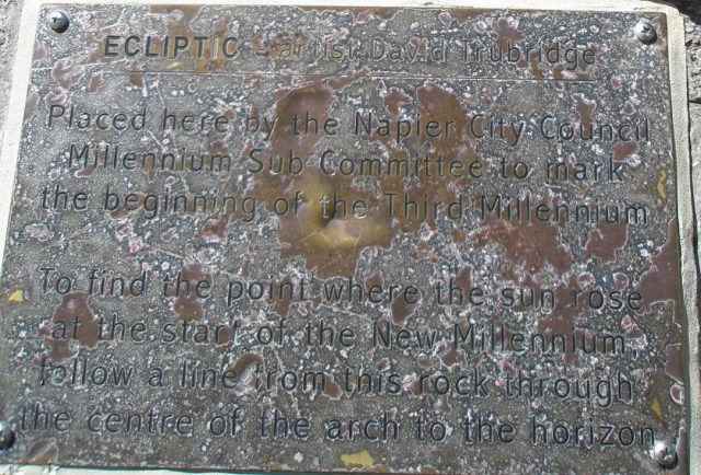 millenium sculpture3-1